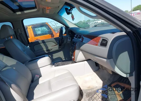 2008 Chevrolet Avalanche 1500 Lt from USA, damaged, VIN 3GNFK12338G139684